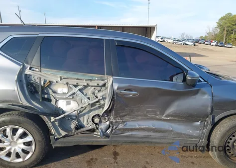 2015 Nissan Rogue S z USA, uszkodzony, nr VIN KNMAT2MT2FP589550